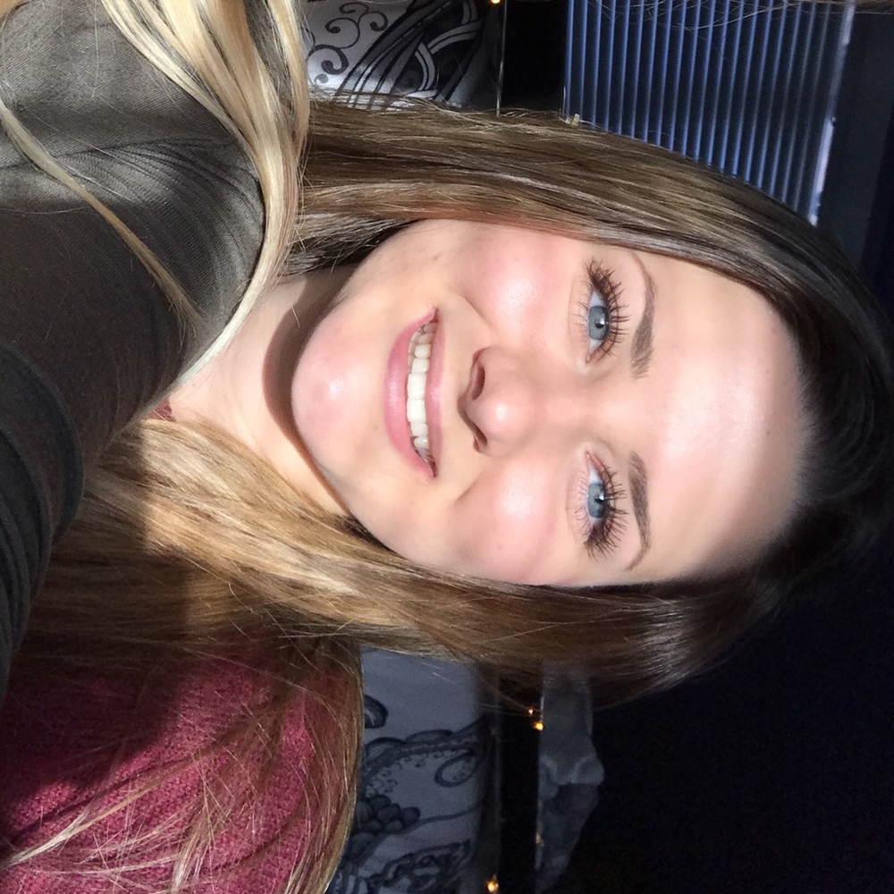 Meet your Posher, Hannah